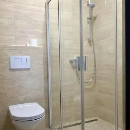 Konukevi Vincze Vendeghaz 3*