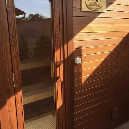 Konukevi Vincze Vendeghaz 3*